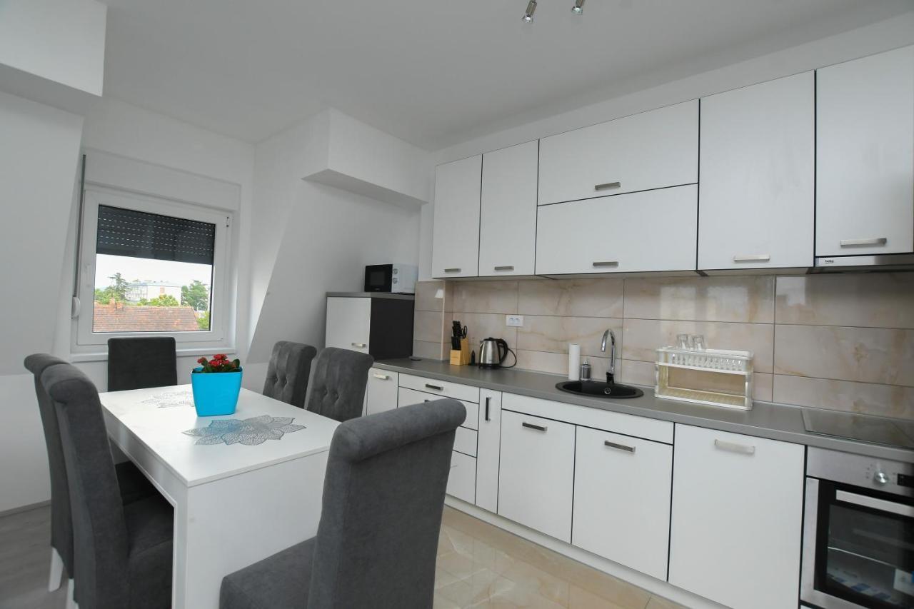 Apartman Klara Kladovo Buitenkant foto