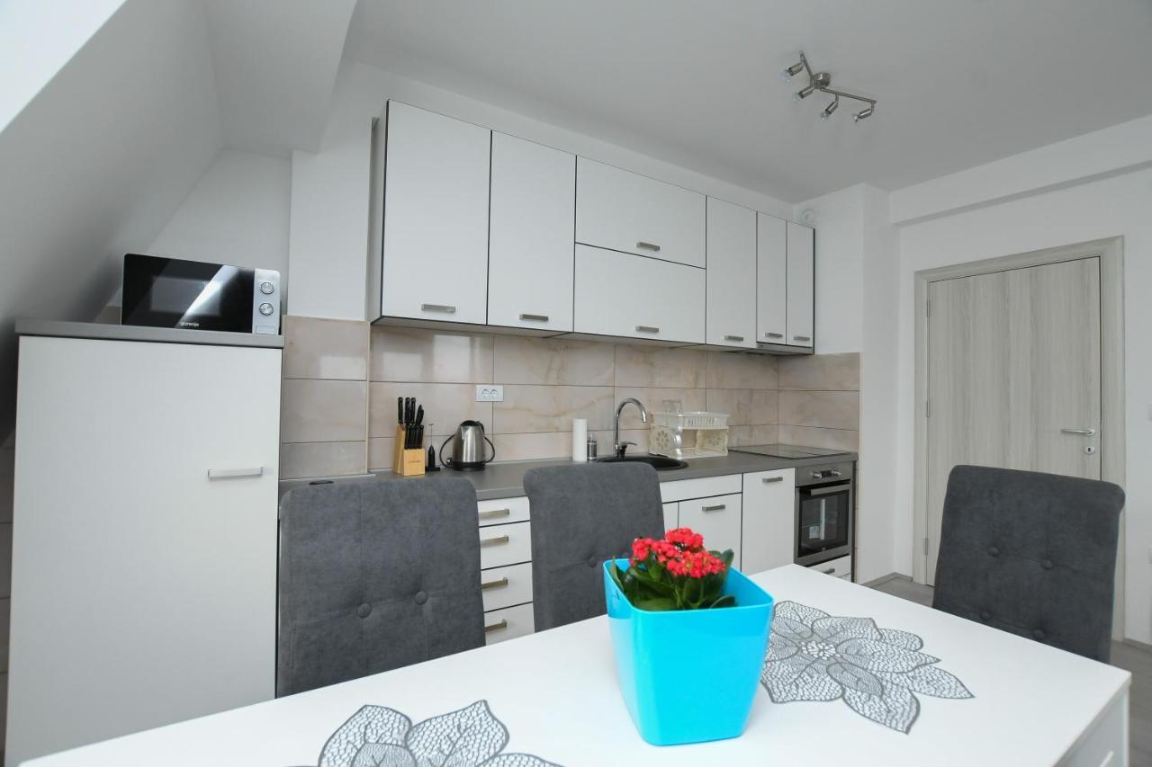 Apartman Klara Kladovo Buitenkant foto